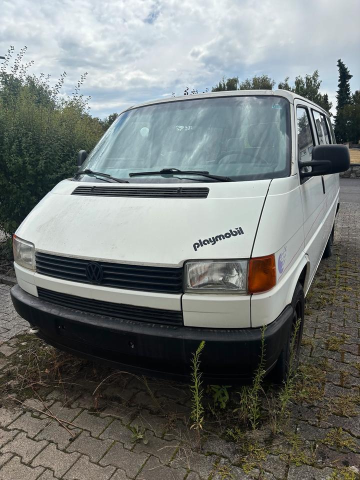 VW T4 Multivan пробіг: 314156 рік: September 1991 Diesel потужність:76 PS коробка: Automatik ціна: 2500 - Фото 0