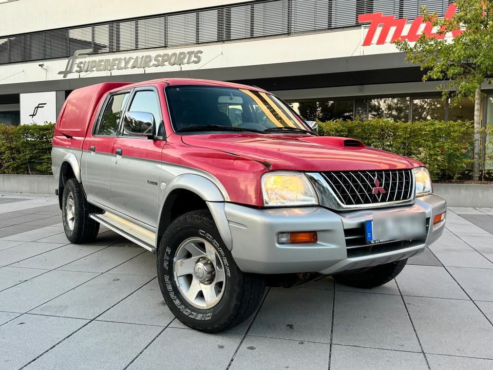 Супер джип для ЗСУ Mitsubishi L200 Magnum Doppelkabine 4WD Klima пробіг: 275000 рік: Oktober 2003 Diesel потужність:116 PS коробка: Manuell ціна: 4900 - Фото 1