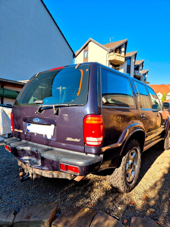 Ford Explorer 4,0 V6 4x4 limited пробіг: 250000 рік: April 2000 Benzin коробка: Automatik ціна: 3500 - Фото 3