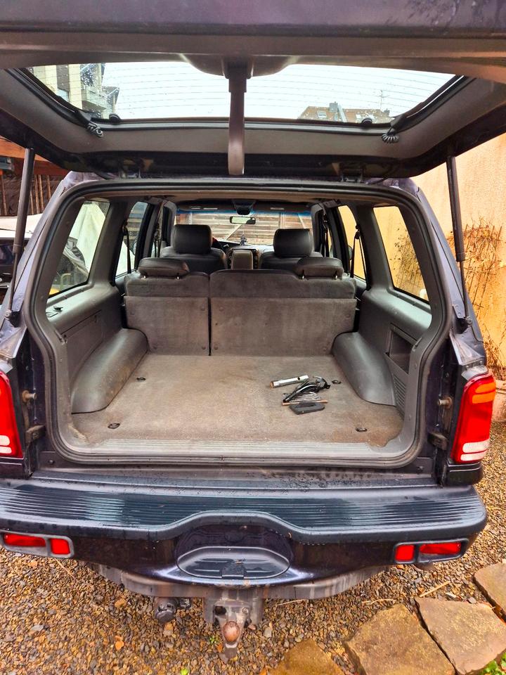 Ford Explorer 4,0 V6 4x4 limited пробіг: 250000 рік: April 2000 Benzin коробка: Automatik ціна: 3500 - Фото 7