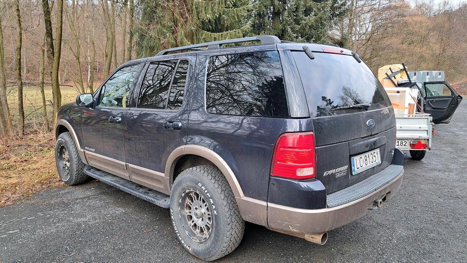 Ford Explorer V8 4,6l 4x4 Eddie Bauer LPG пробіг: 300000 рік: Januar 2025 Benzin потужність:242 PS коробка: Automatik ціна: 3500 - Фото 5