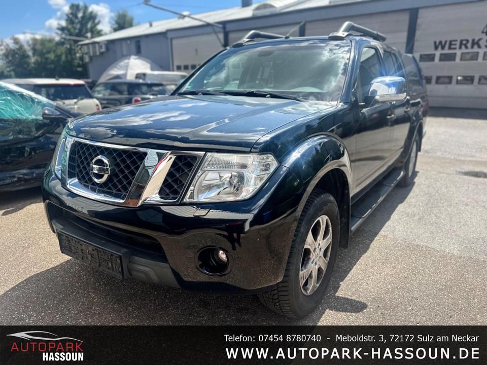 Nissan Navara Pickup Double Cab LE V6 4x4 LB пробіг: 154000 рік: Februar 2013 Diesel потужність:231 PS коробка: Automatik ціна: 4999 - Фото 0