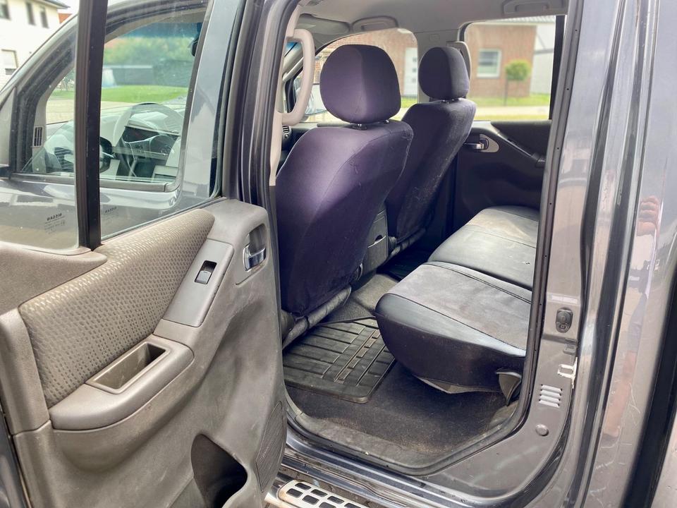 Nissan Navara 2.5 dci 190ps 4x4 Automatik Sitzheizung пробіг: 292000 рік: Dezember 2010 Diesel потужність:190 PS коробка: Automatik ціна: 5500 - Фото 5