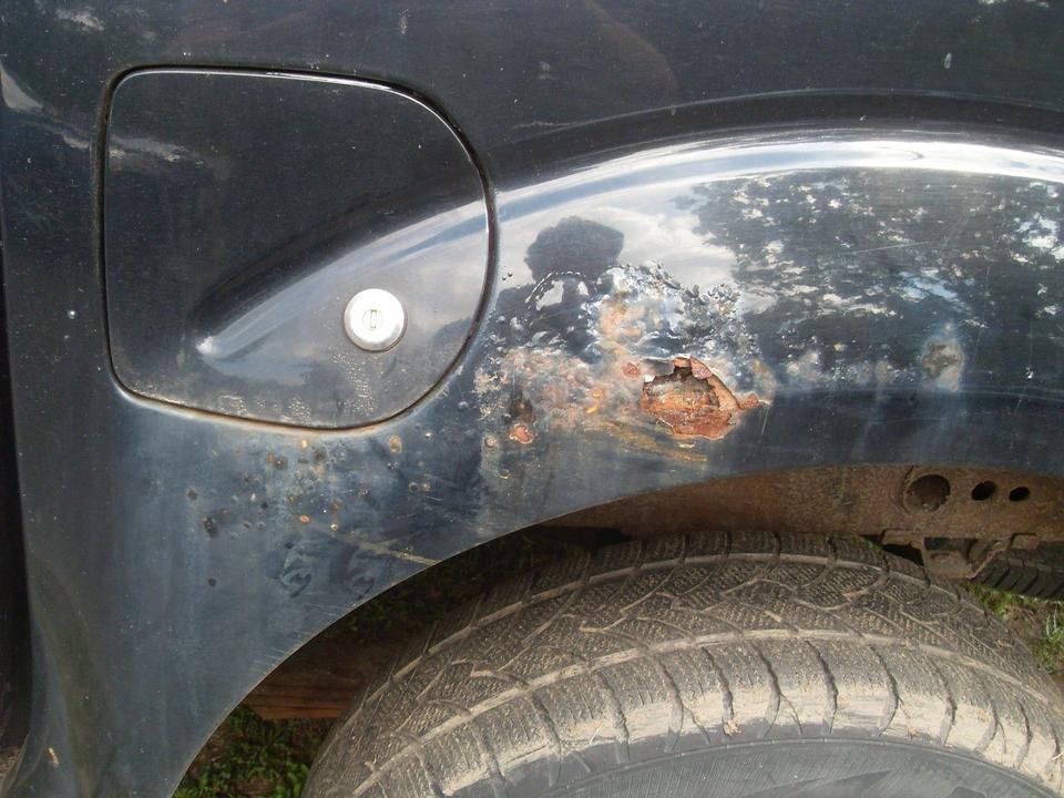 Nissan Navara Pickup Double Cab LE 4X4 пробіг: 297678 рік: Juli 2007 Diesel потужність:171 PS коробка: Automatik ціна: 4350 - Фото 5