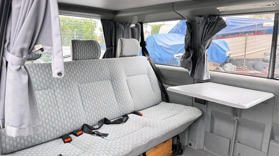 Volkswagen T4 Multivan Westfalia mit Bettfunktion пробіг: 400000 рік: Mai 1995 Diesel потужність:68 PS коробка: Manuell ціна: 2900 - Фото 7
