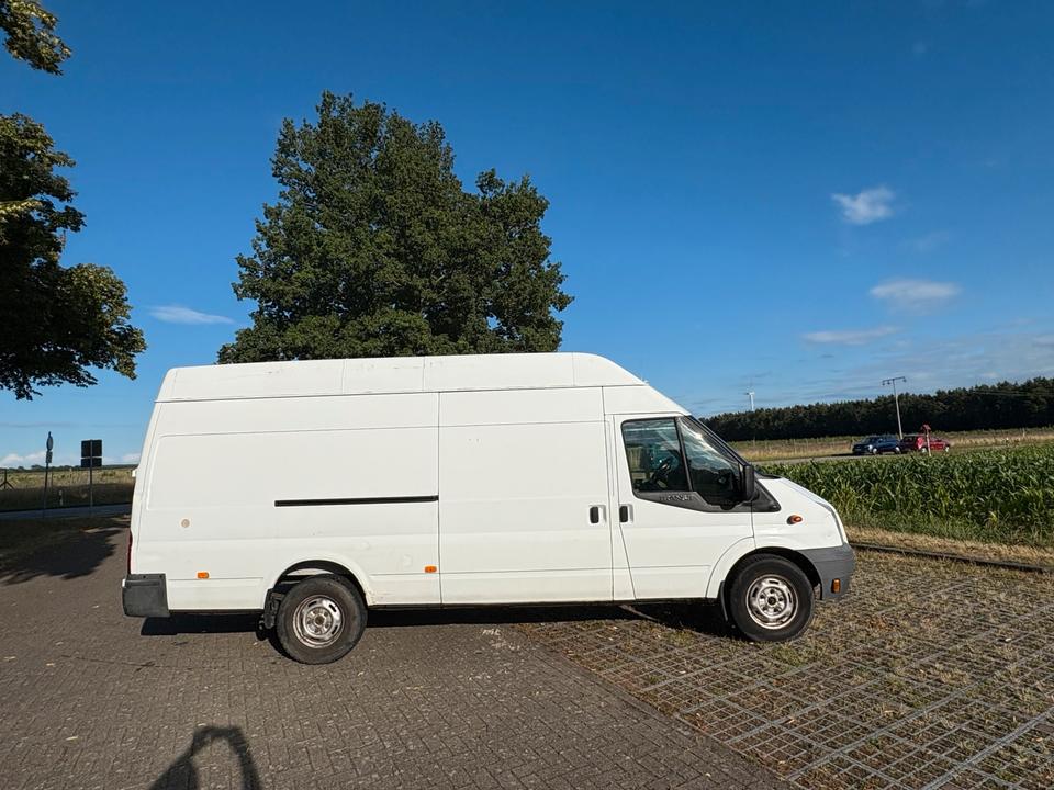 Ford Transit 4x4 hoch und lang Maxi пробіг: 186000 Beschädigtes Fahrzeug Diesel потужність:125 PS коробка: Manuell ціна: 4800 - Фото 6
