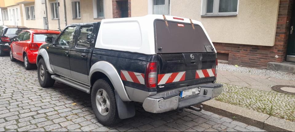 Nissan Navara 2,5 Di 4x4 пробіг: 337000 рік: Februar 2005 Diesel потужність:133 PS коробка: Manuell ціна: 4000 - Фото 2