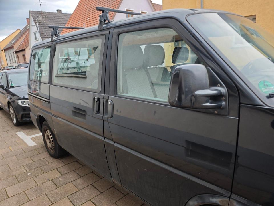 Volkswagen T4 Multivan пробіг: 308000 рік: Juli 1997 Diesel потужність:102 PS ціна: 2800 - Фото 6