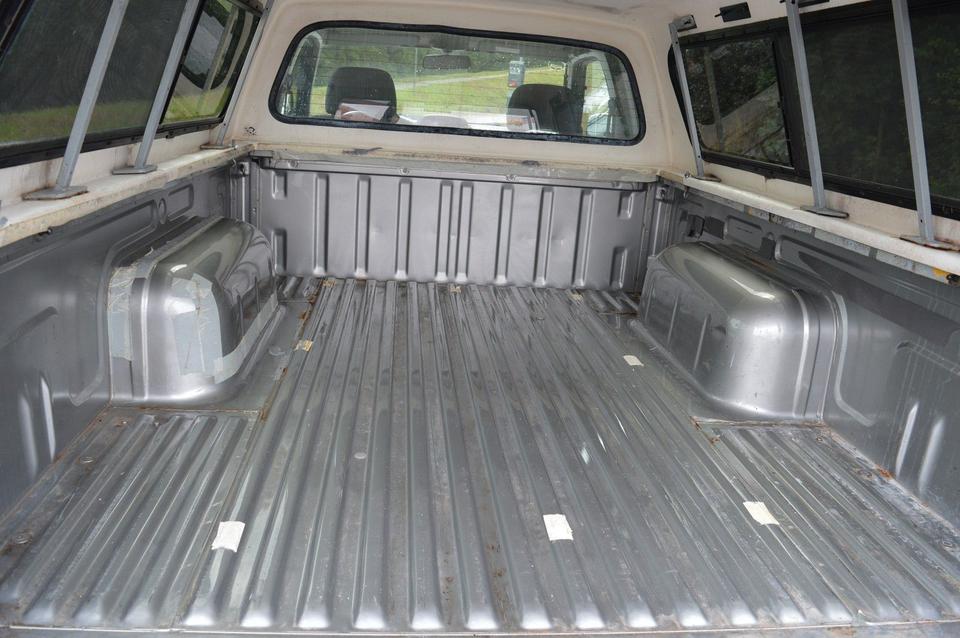  Дпомога з купівлі та пригону надійного авто Nissan PickUp Pickup King Cab  пробіг: 183000 рік: März 2003 Diesel потужність:133 PS коробка: Manuell ціна: 5990 - Фото 11