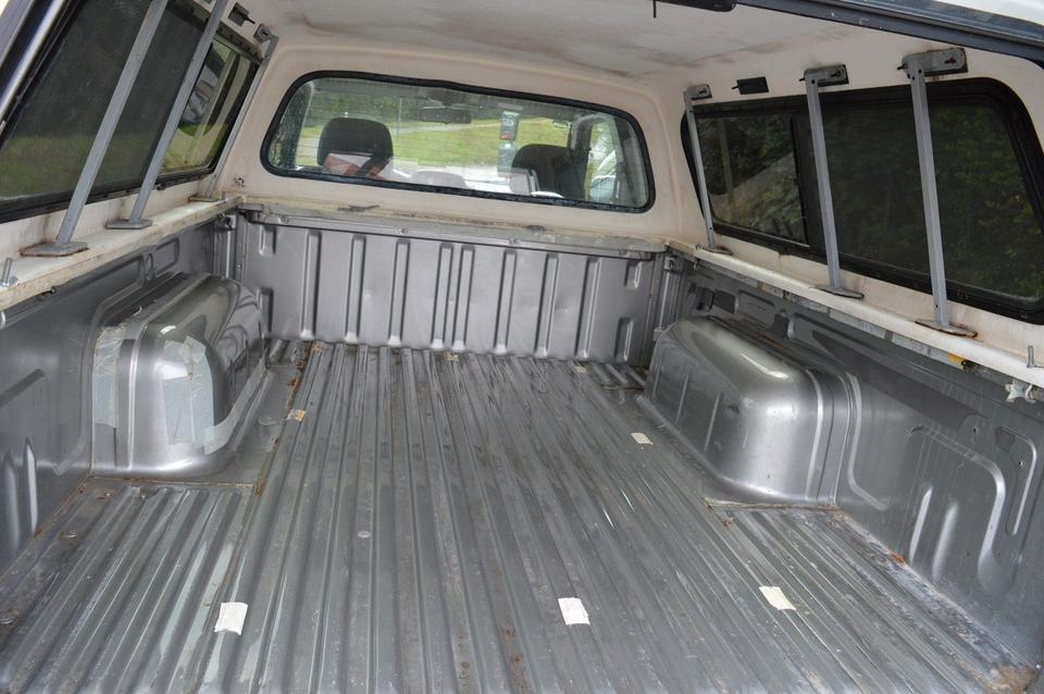  Дпомога з купівлі та пригону надійного авто Nissan PickUp Pickup King Cab  пробіг: 183000 рік: März 2003 Diesel потужність:133 PS коробка: Manuell ціна: 5990 - Фото 12