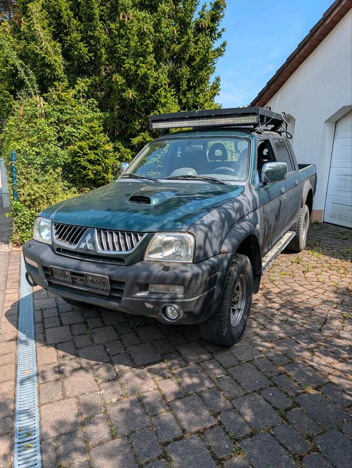  Mitsubishi L-Reihe пробіг: 216000 рік: Mai 2006 Diesel Diesel коробка: Manuell ціна: 5700 - Фото 1