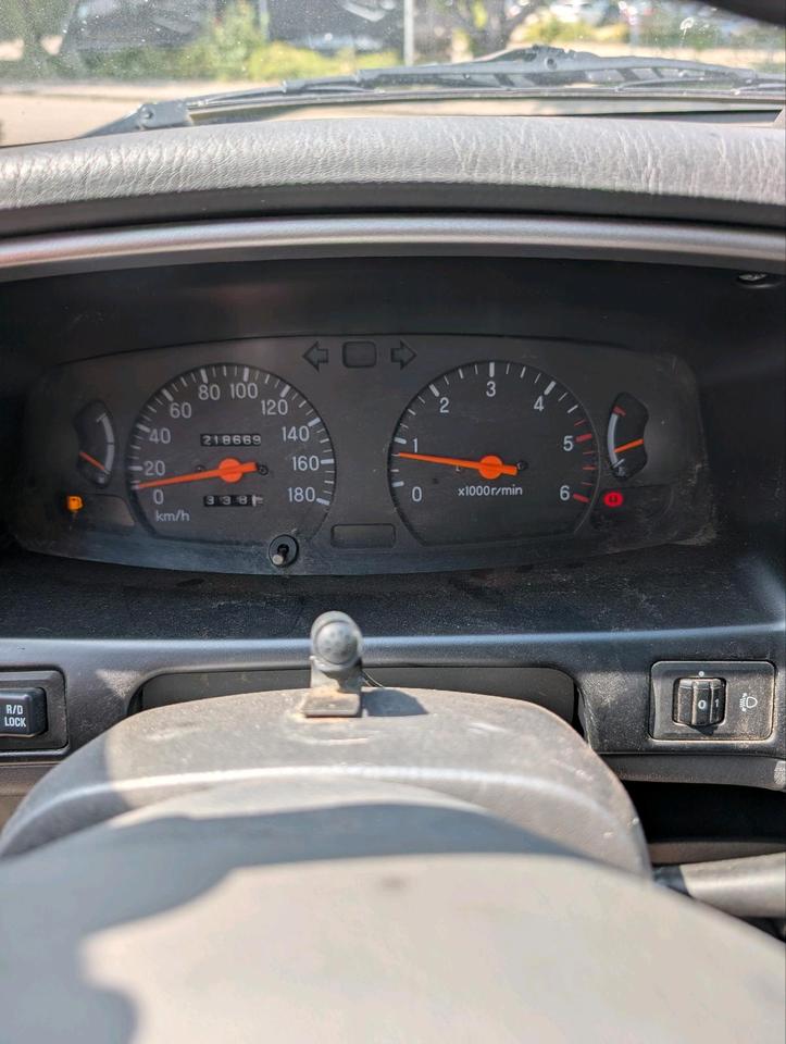  Mitsubishi L-Reihe пробіг: 216000 рік: Mai 2006 Diesel Diesel коробка: Manuell ціна: 5700 - Фото 7