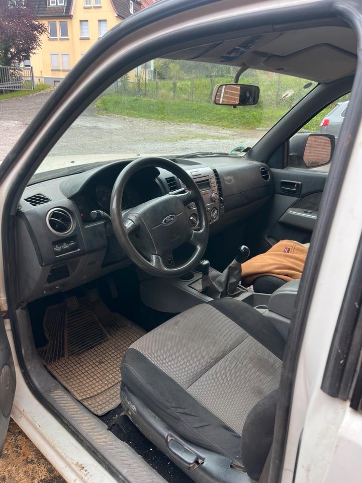 Ford Ranger 2,5 Tdci 4x4 Extrakabine 2007 пробіг: 282000 рік: November 2008 Diesel потужність:143 PS коробка: Manuell ціна: 2500 - Фото 15