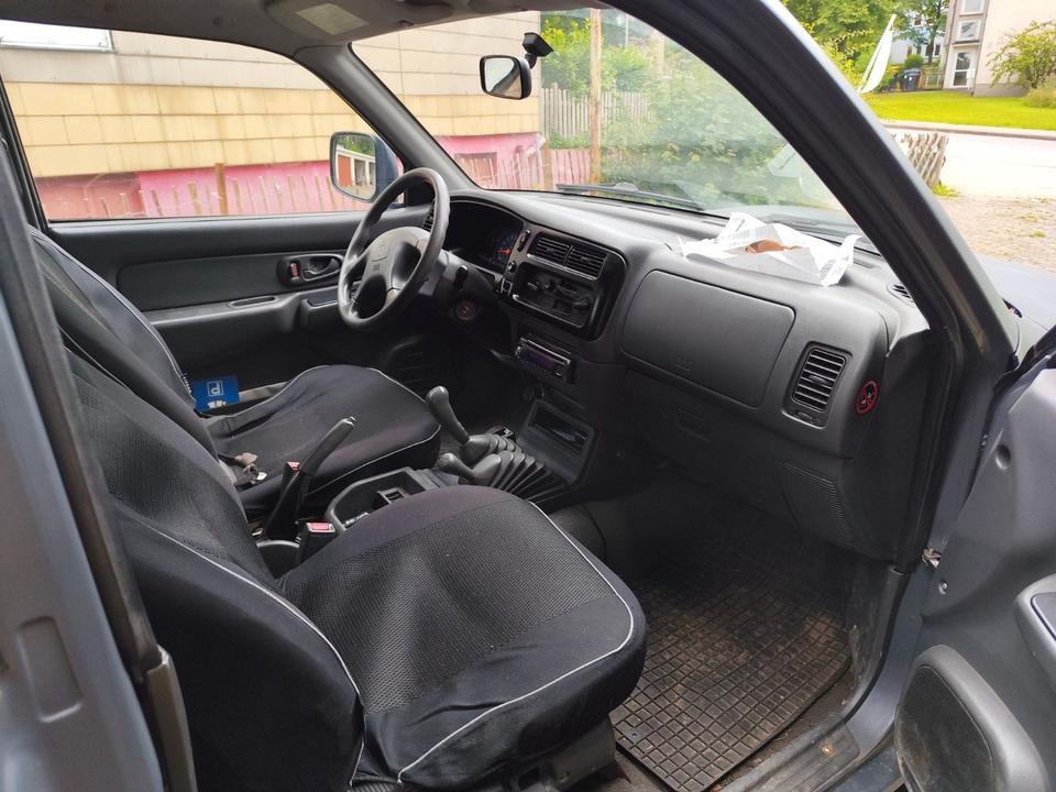 Mitsubishi L200 пробіг: 180150 рік: Juni 2007 Diesel потужність:114 PS коробка: Manuell ціна: 6000 - Фото 8