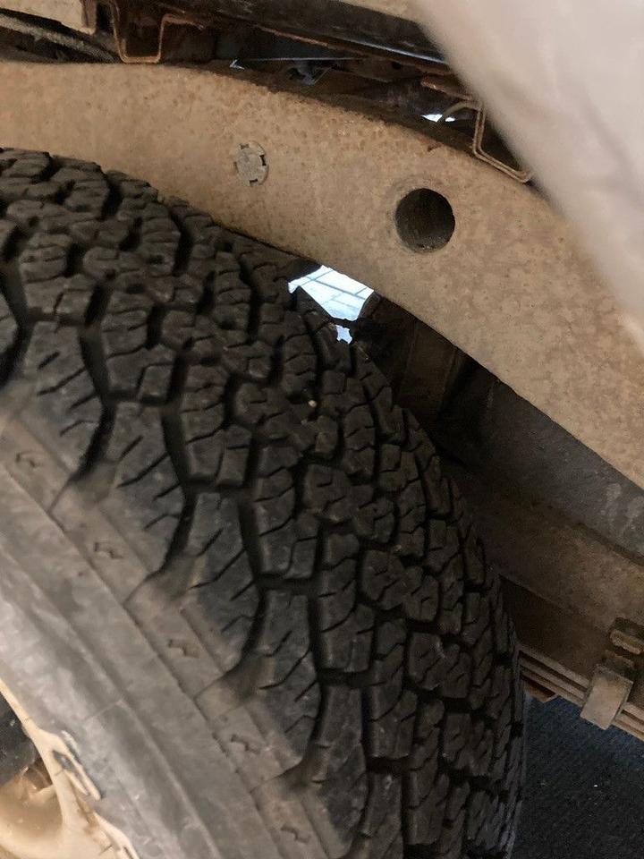 Ford Ranger Extra Cab Pick-up 4x4 Geländewagen пробіг: 264933 рік: März 2001 Diesel потужність:109 PS коробка: Manuell ціна: 3250 - Фото 1