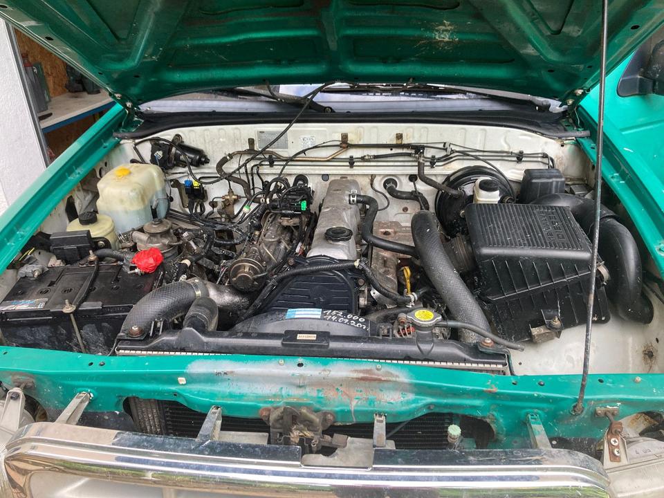 Ford Ranger Extra Cab Pick-up 4x4 Geländewagen пробіг: 264933 рік: März 2001 Diesel потужність:109 PS коробка: Manuell ціна: 3250 - Фото 5