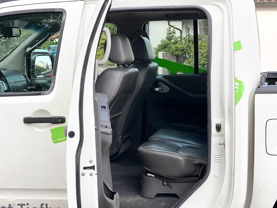 Nissan Navara 3.0l MotorRuckelt Fahrbereit пробіг: 370000 рік: April 2012 Diesel потужність:231 PS коробка: Automatik ціна: 5500 - Фото 10