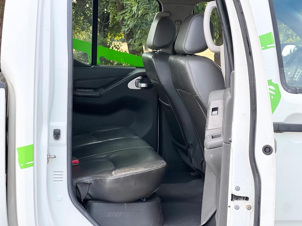 Nissan Navara 3.0l MotorRuckelt Fahrbereit пробіг: 370000 рік: April 2012 Diesel потужність:231 PS коробка: Automatik ціна: 5500 - Фото 11