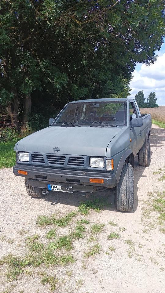 Nissan MD 21 King Cab 4x4 Allrad Pick Up пробіг: 199800 рік: März 1996 потужність:80 PS коробка: Manuell ціна: 1700 - Фото 1