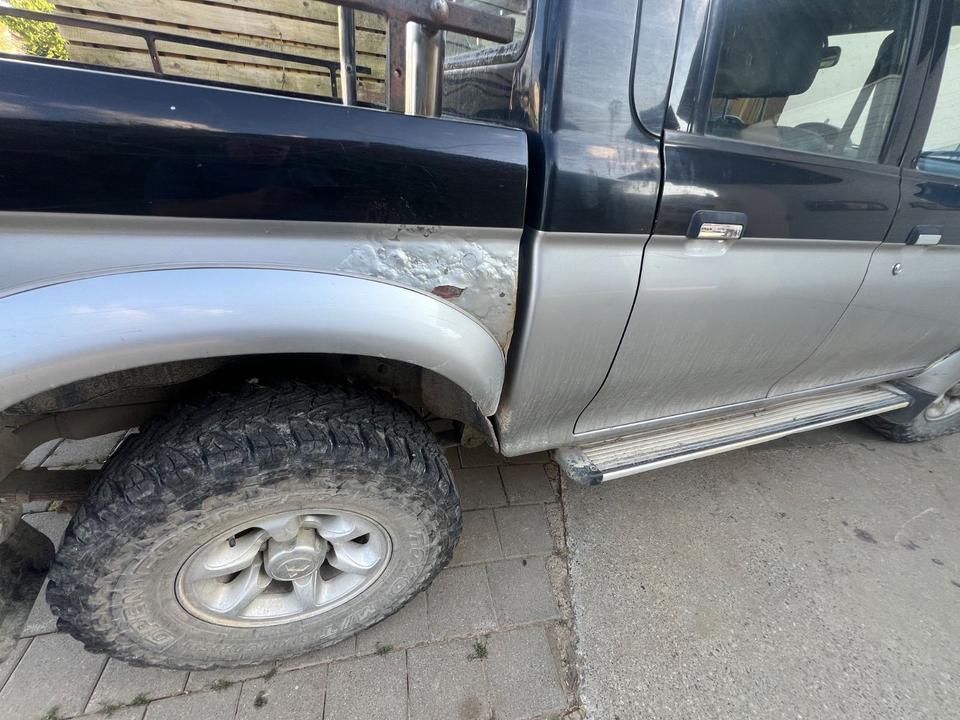 Mitsubishi L200 пробіг: 237000 рік: März 1999 Diesel потужність:99 PS коробка: Manuell ціна: 3900 - Фото 2
