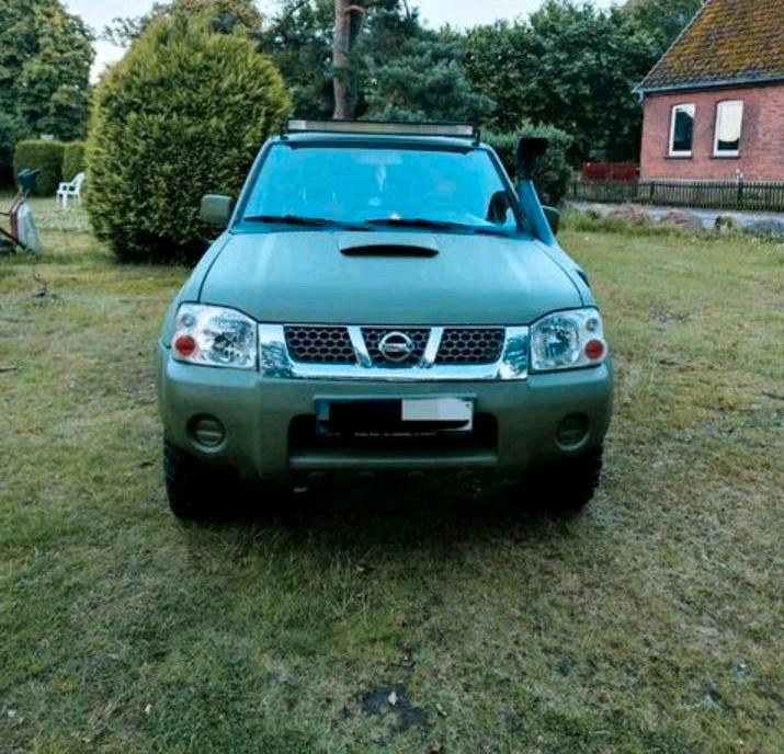 Nissan Navara D22 пробіг: 165900 рік: November 2004 Diesel коробка: Manuell ціна: 3700 - Фото 1