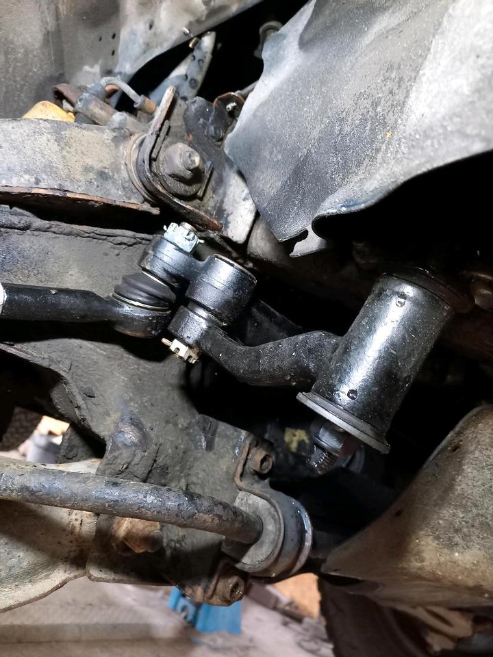 Nissan navara d22 пробіг: 300000 рік: Januar 2025 Diesel потужність:133 PS коробка: Manuell ціна: 6000 - Фото 16