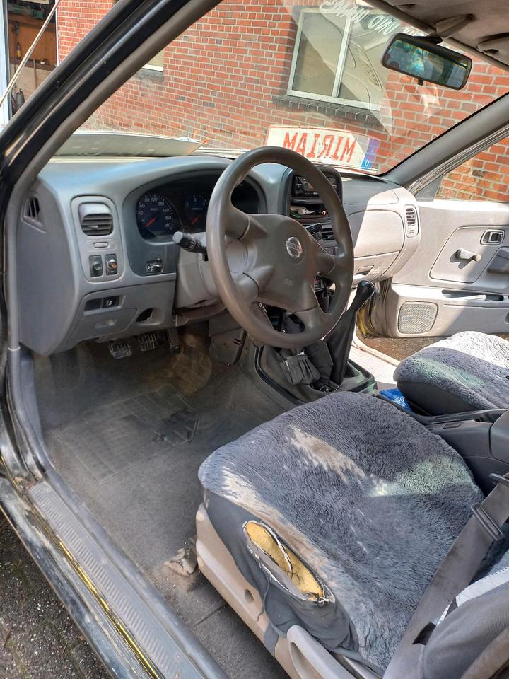 Nissan navara d22 пробіг: 300000 рік: Januar 2025 Diesel потужність:133 PS коробка: Manuell ціна: 6000 - Фото 6