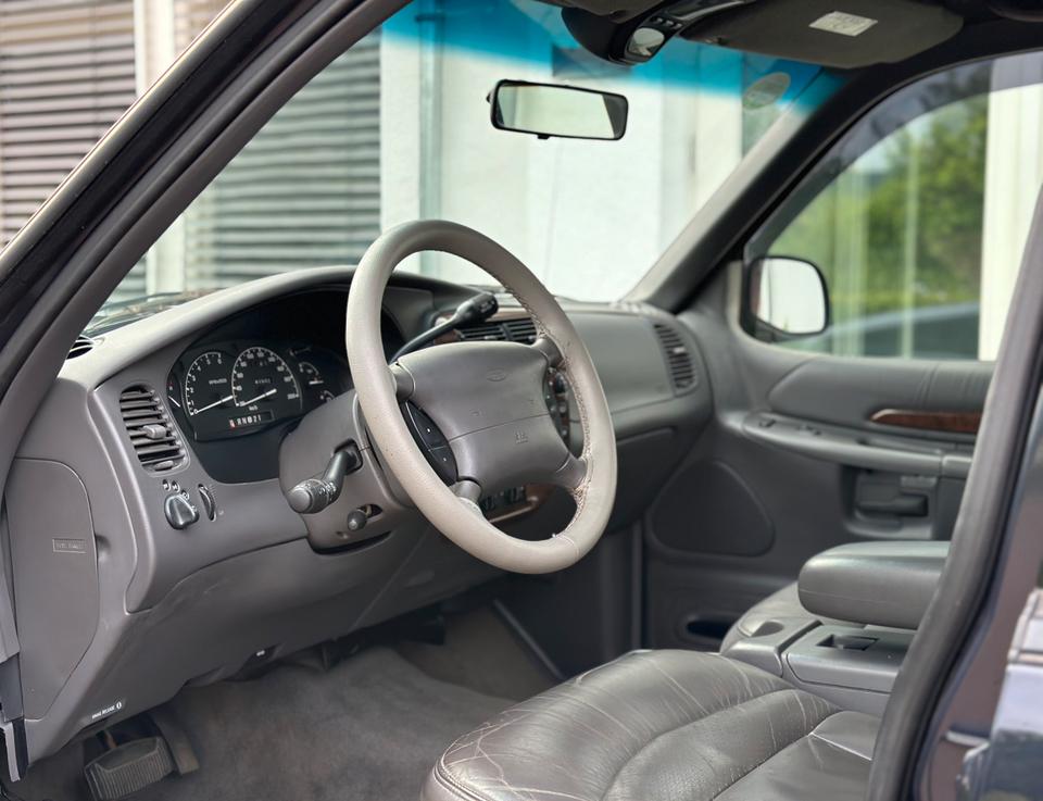 Ford Explorer - 4.0L/V6/TÜV NEU/LimitedEdition/AHK/USA/4x4/Klima пробіг: 141533 рік: Februar 2001 Benzin потужність:204 PS ціна: 5290 - Фото 10