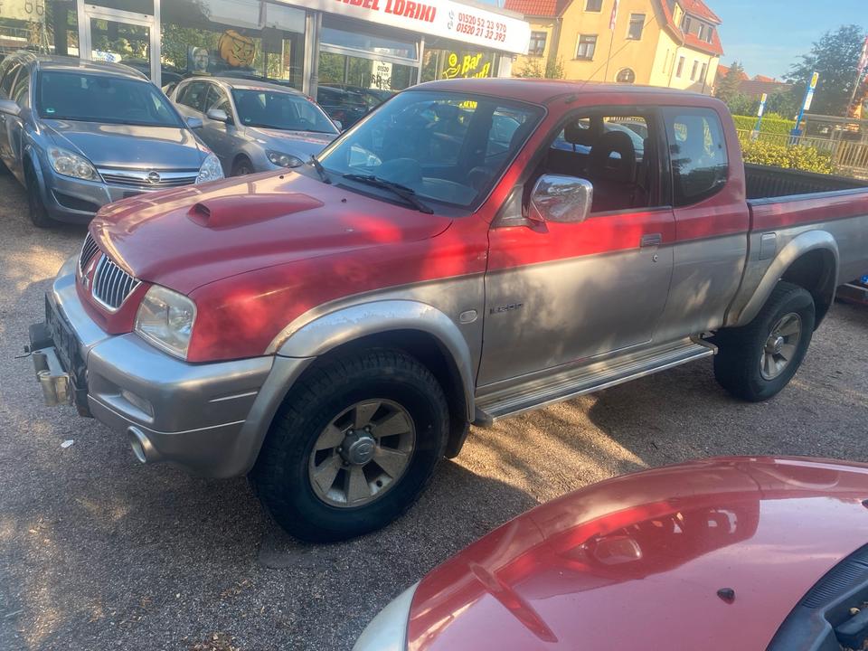 Mitsubishi L.200 Space-Reihe пробіг: 272000 рік: August 2005 Diesel коробка: Manuell Mai 2025 ціна: 3100 - Фото 4
