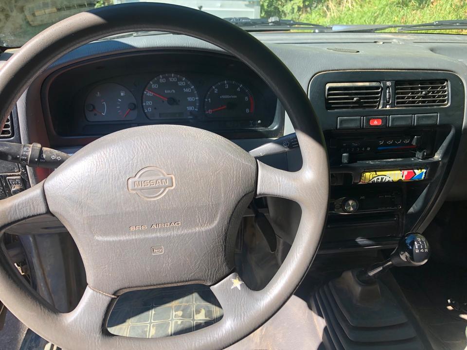 Nissan Navara D22 Pickup пробіг: 135000 рік: August 2001 Diesel ціна: 1650 - Фото 6