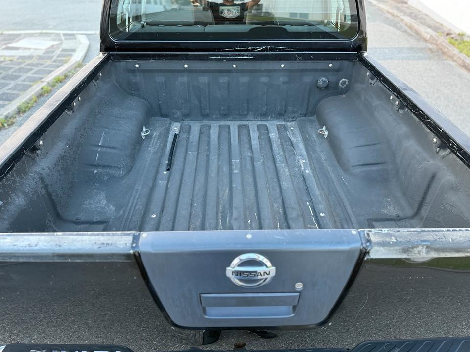 Nissan  Navara 2.5 DCI 4x4 pick-up пробіг: 220000 рік: Dezember 2007 Diesel потужність:171 PS коробка: Manuell ціна: 5600 - Фото 5