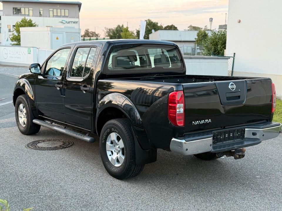 Nissan  Navara 2.5 DCI 4x4 pick-up пробіг: 220000 рік: Dezember 2007 Diesel потужність:171 PS коробка: Manuell ціна: 5600 - Фото 6