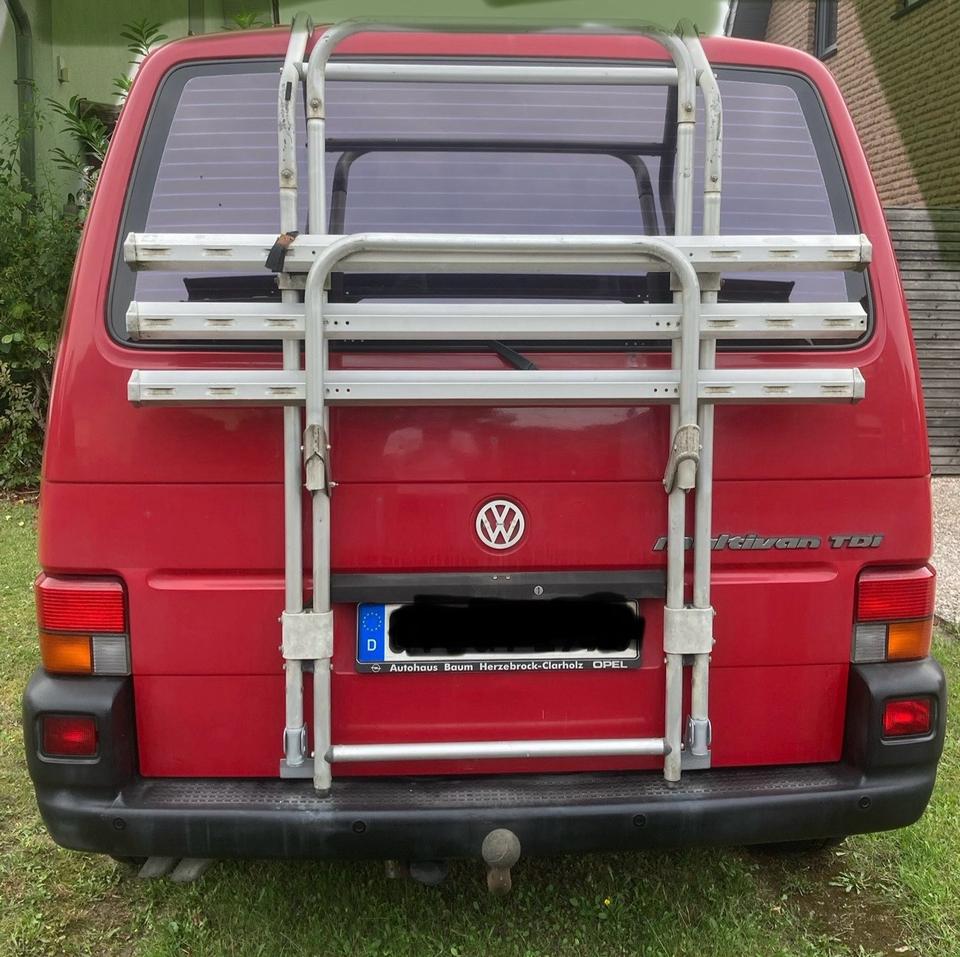 T4 Multivan пробіг: 531000 рік: Oktober 1996 Diesel потужність:102 PS коробка: Manuell ціна: 3500 - Фото 1