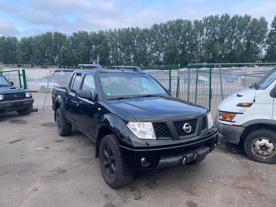 Nissan Navara 4X4 пробіг: 262000 рік: Mai 2007 Diesel потужність:171 PS коробка: Manuell ціна: 5599 - Фото 0