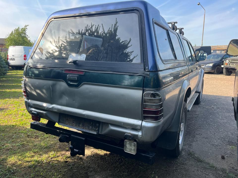 Mitsubishi L200 2.5 TD  L-Reihe пробіг: 214859 рік: März 2003 Diesel потужність:116 PS коробка: Manuell ціна: 5999 - Фото 3
