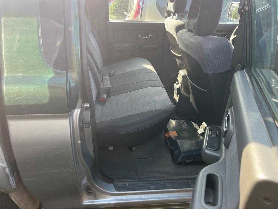 Mitsubishi L200 2.5 TD  L-Reihe пробіг: 214859 рік: März 2003 Diesel потужність:116 PS коробка: Manuell ціна: 5999 - Фото 7