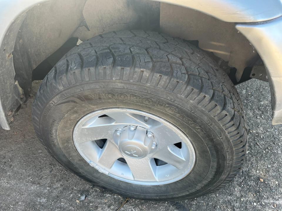 Mitsubishi L200 2.5 TD  L-Reihe пробіг: 214859 рік: März 2003 Diesel потужність:116 PS коробка: Manuell ціна: 5999 - Фото 8