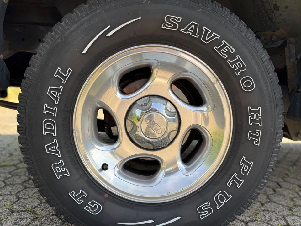 Ford Explorer 4.0 V6 4x4  пробіг: 308000 рік: Oktober 1998 Benzin потужність:207 PS коробка: Automatik ціна: 2890 - Фото 11