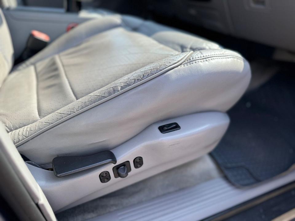 Ford Explorer 4.0 V6 4x4  пробіг: 308000 рік: Oktober 1998 Benzin потужність:207 PS коробка: Automatik ціна: 2890 - Фото 7