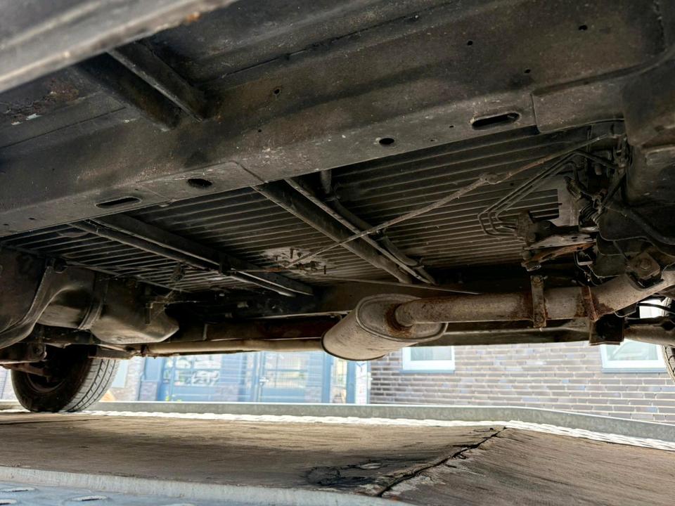 Перегнати авто з Європи Volkswagen T4 Multivan Camper 1.9 Diesel  пробіг: 276698 потужність:105 PS коробка: Manuell ціна: 2250 - Фото 5