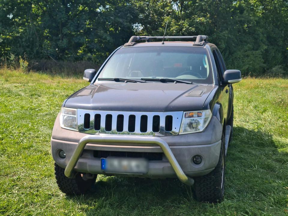 Nissan Navara D40 DOKA 3000kg AHK 4x4 PICKUP пробіг: 270000 рік: Dezember 2007 Diesel потужність:171 PS коробка: Manuell ціна: 5500 - Фото 7