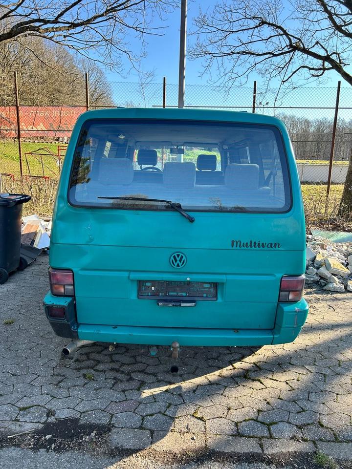 Volkswagen T4 Multivan пробіг: 290000 рік: April 1994 Diesel потужність:68 PS коробка: Manuell ціна: 2300 - Фото 8