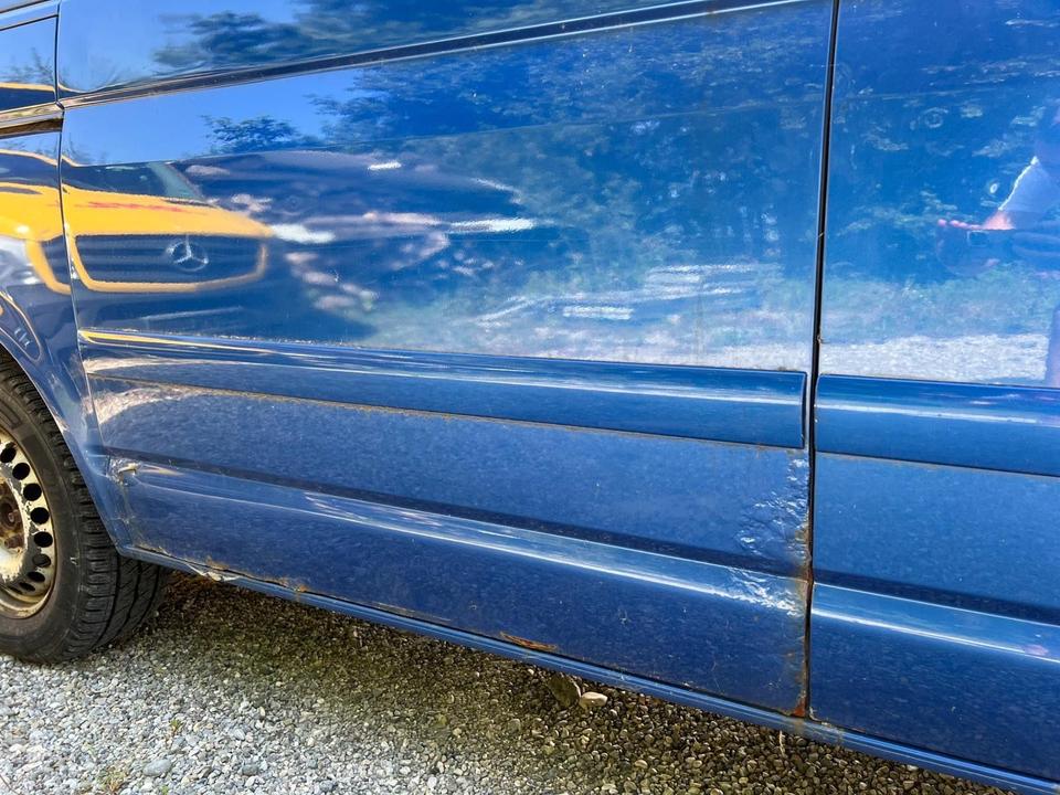 Volkswagen T5 Multivan 2.5 TDI Comfortline пробіг: 400000 рік: September 2005 Diesel потужність:131 PS коробка: Manuell ціна: 2990 - Фото 15