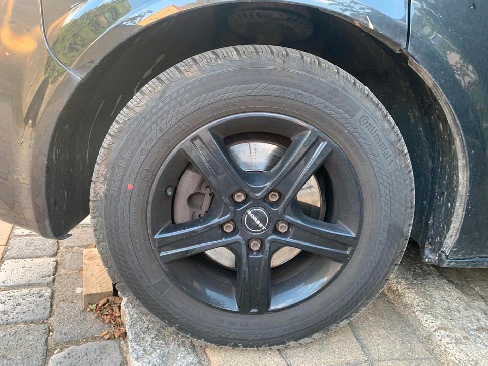  Дпомога з купівлі та пригону авто VW T5 Multivan пробіг: 294000 рік: September 2003 Diesel потужність:130 PS коробка: Manuell ціна: 3000 - Фото 2