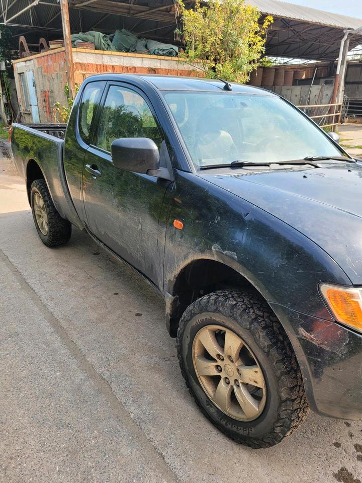 Mitsubishi L200  Pick Up пробіг: 295000 рік: November 2008 Diesel Diesel коробка: Manuell ціна: 4495 - Фото 1