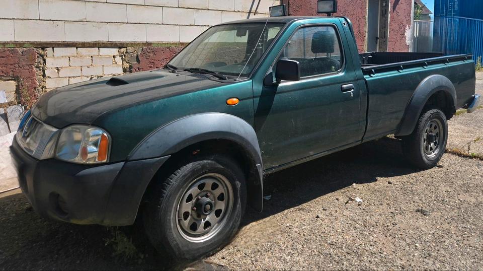 Nissan D22 Pick Up пробіг: 175000 рік: Dezember 2003 потужність:130 PS Diesel ціна: 4500 - Фото 0