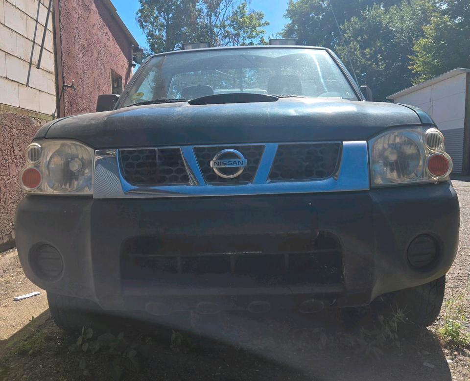 Nissan D22 Pick Up пробіг: 175000 рік: Dezember 2003 потужність:130 PS Diesel ціна: 4500 - Фото 2