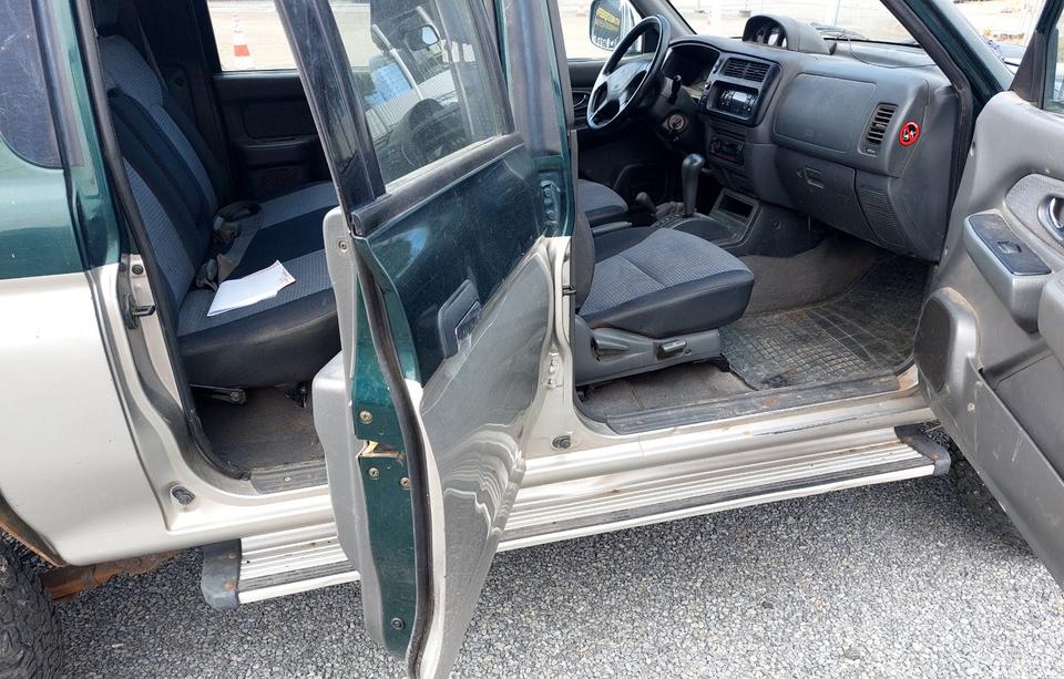 Чудове авто для ЗСУ L200 Mitsubishi Lkw Zulassung Diesel 2.5 Automattic пробіг: 271100 рік: November 2003 Diesel потужність:115 PS коробка: Automatik ціна: 4444 - Фото 7