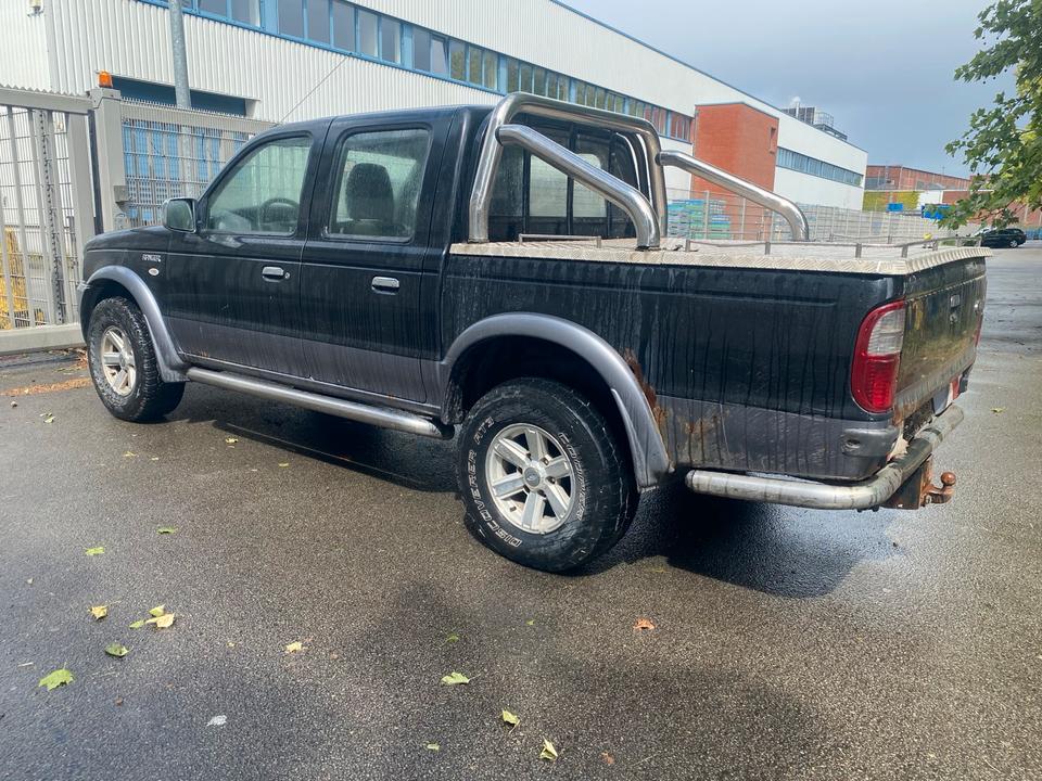 Ford Ranger 4x4 пробіг: 230961 рік: März 2004 Diesel коробка: Manuell ціна: 4000 - Фото 7