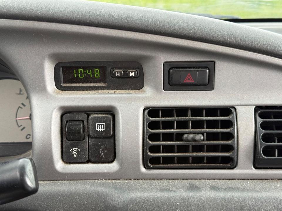 Ford Ranger XLT Pick-Up Double Cab 2.5D 4x4 пробіг: 268000 рік: Dezember 2005 Diesel потужність:109 PS коробка: Manuell ціна: 2900 - Фото 12